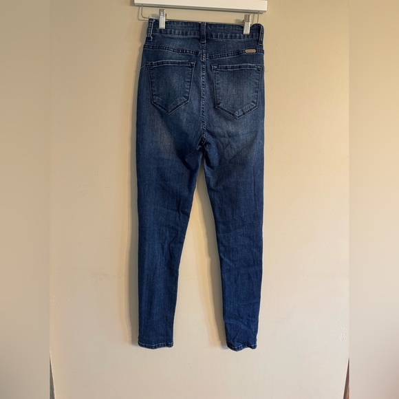 5/$25 Kancan Skinny Jean - Picture 3 of 4